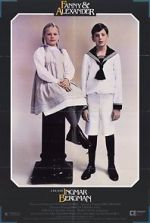 Watch Fanny and Alexander Vumoo