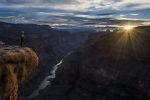Watch Into the Canyon Vumoo