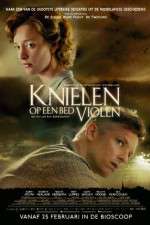 Watch Knielen op een bed violen Vumoo